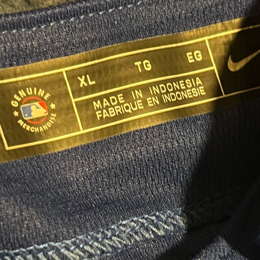 Nike Cubs jersey - Picture 4 of 5